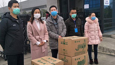 開發區領導親赴金湘豬鬃指導疫情防疫措施